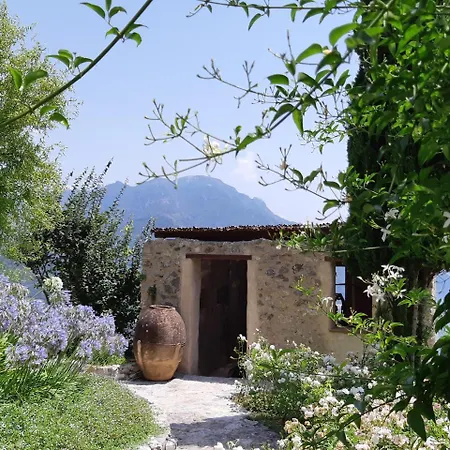 Eleanor' S Garden Guest house
