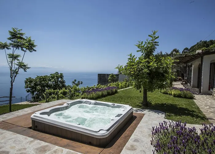 Pensión Eleanor' S Garden Ravello